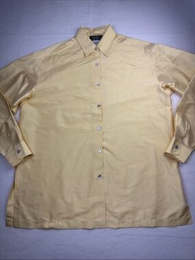 UC2 Under Construction Women's Silk Pale Yellow Button-Down Shirt Size L
